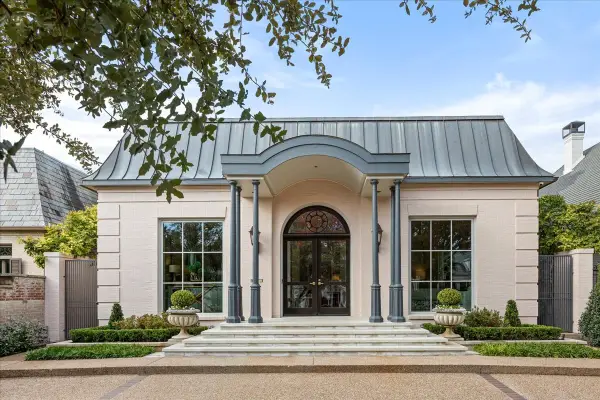 1616 Carleton Avenue, Fort Worth, TX 76107