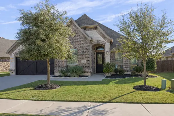 738 Larkspur Lane, Midlothian, TX 76065