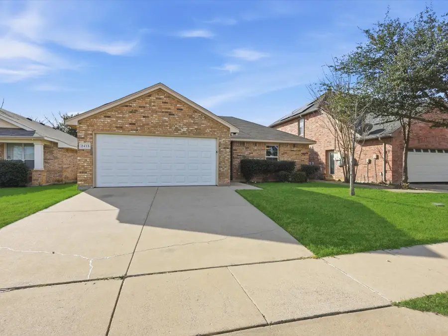 2413 Hawkwood Court, Fort Worth, TX 76123 - Image #3