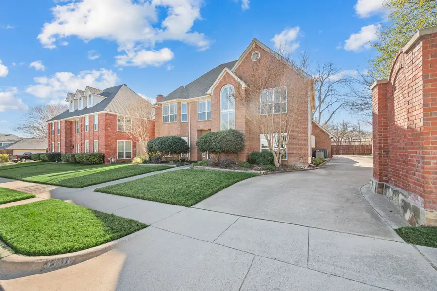 3100 Willow Creek Way, Bedford, TX 76021 - Image #3