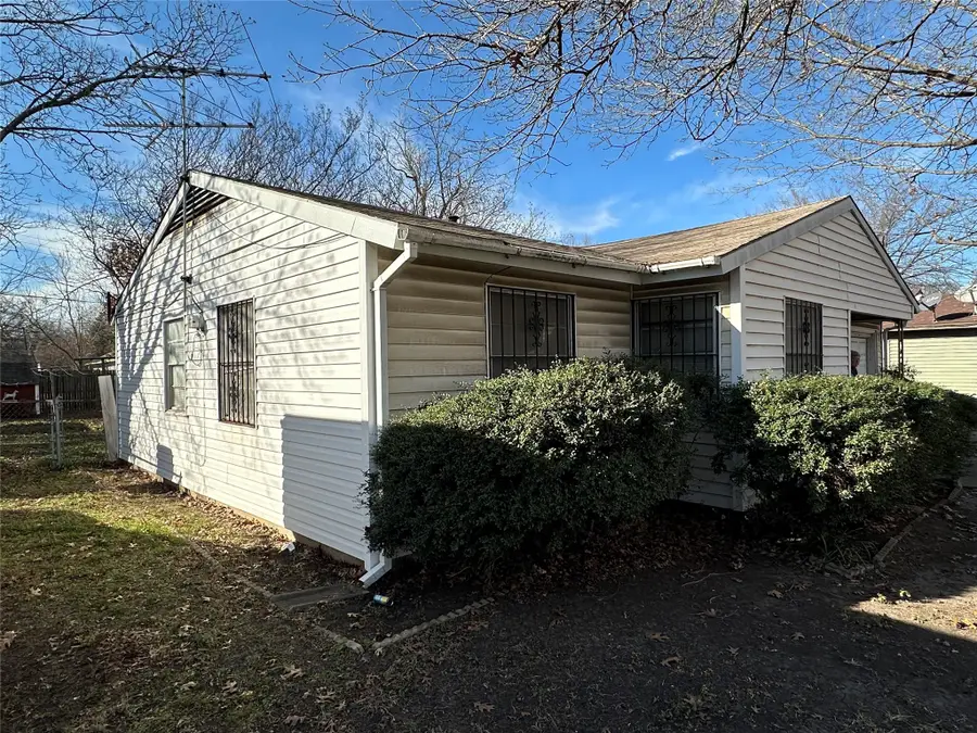 609 Woodmont Drive, Dallas, TX 75217 - Image #2