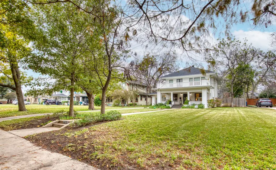 211 N Rosemont Avenue, Dallas, TX 75208 - #2
