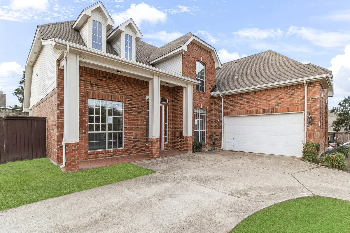 2622 Westwind Drive, Corinth, TX 76210 - Image #1