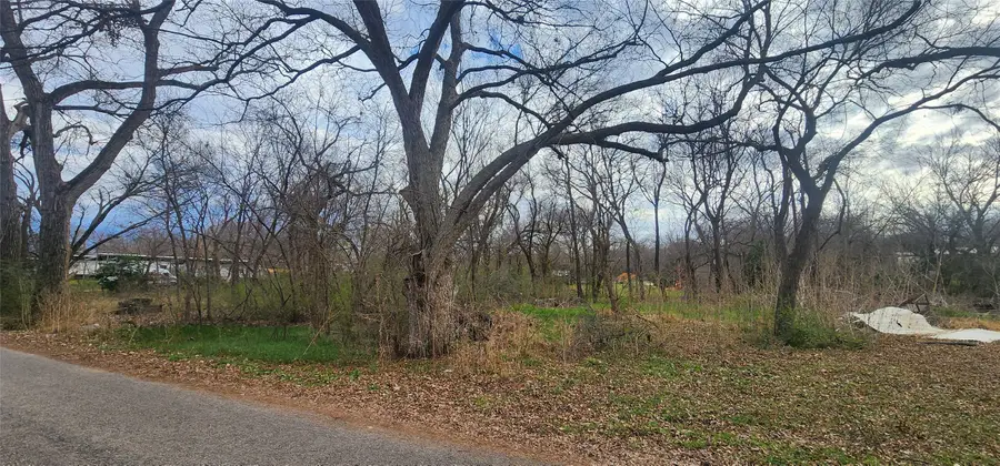 7141 Rucker, Azle, TX 76020 - Image #3