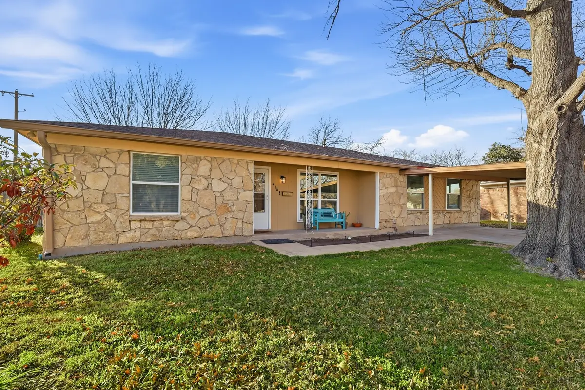 816 Ruidoso Drive, Saginaw, TX 76179 - #1