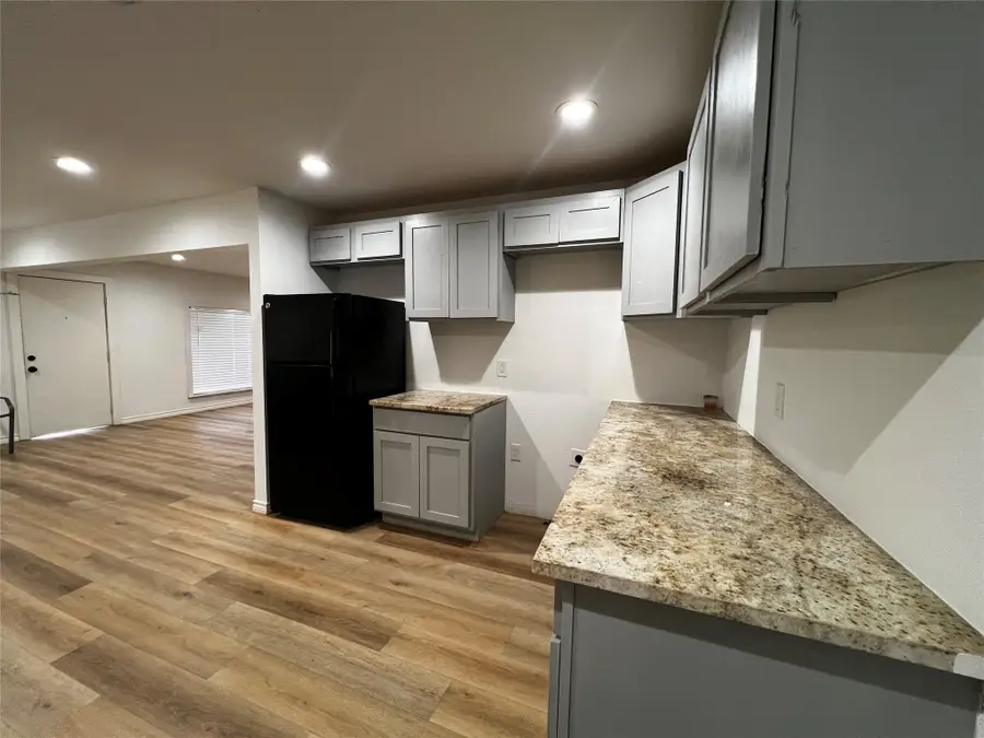 1410 Doyle Avenue, Dallas, TX 75203 - Image #2