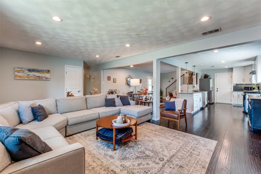 8450 Sweetwater Drive, Dallas, TX 75228 - #3