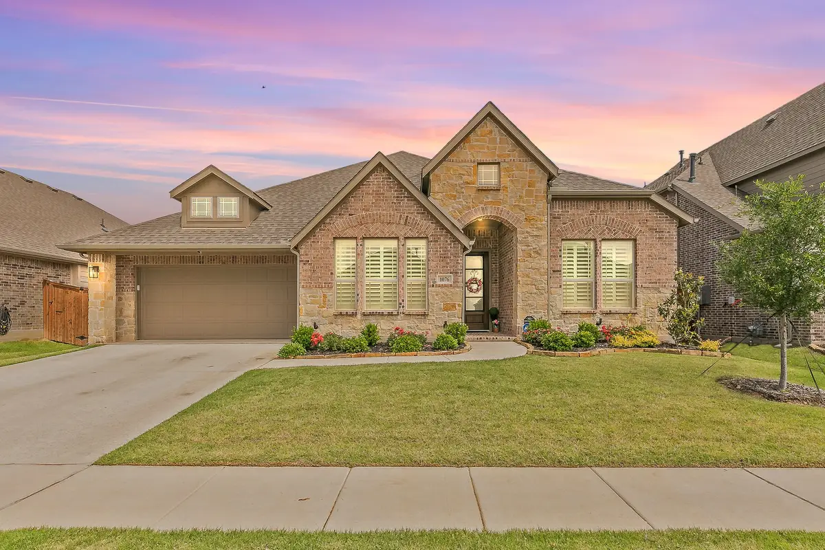1076 Fleetwood Drive, Justin, TX 76247 - Image #1
