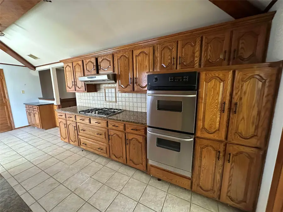 3713 Andrea Lane, Rowlett, TX 75088 - Image #2