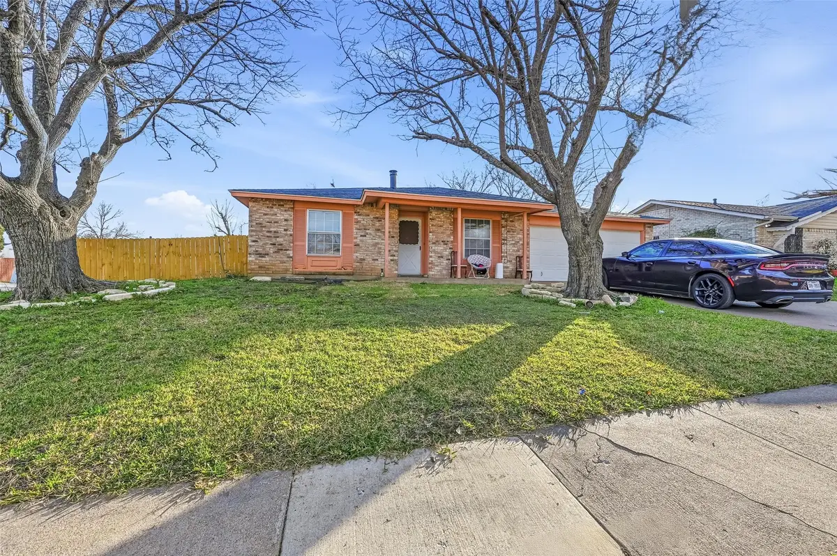 1308 Harvest Hill Lane, Arlington, TX 76014 - Image #1