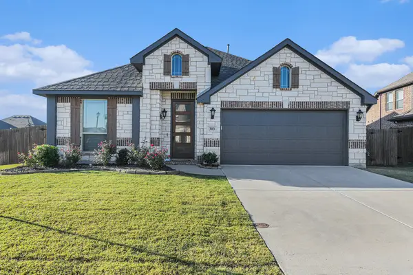 303 Pineview Lane, Ponder, TX 76259