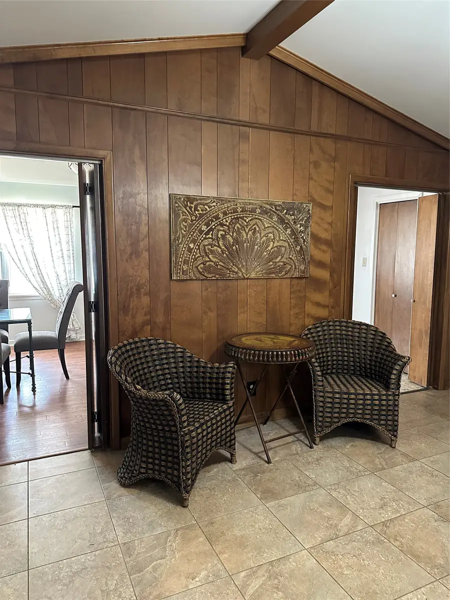 405 N Elm Street, Comanche, TX 76442 - #3