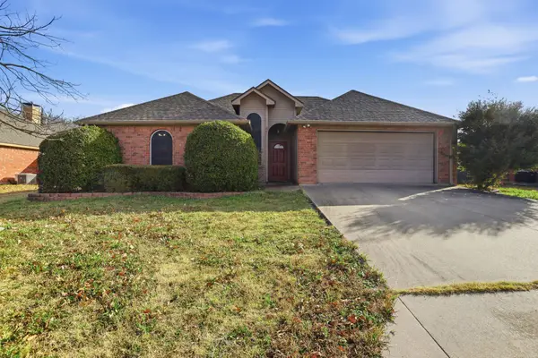 921 Calder Street, Howe, TX 75459