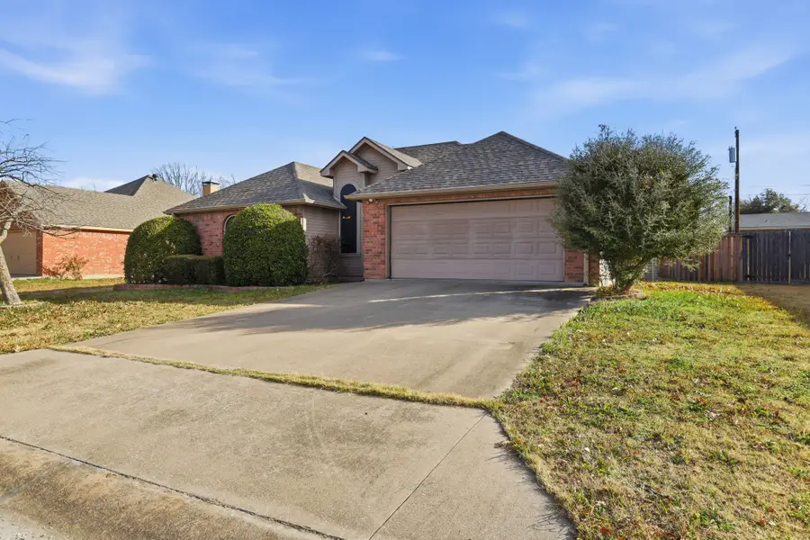 921 Calder Street, Howe, TX 75459 - Image #2