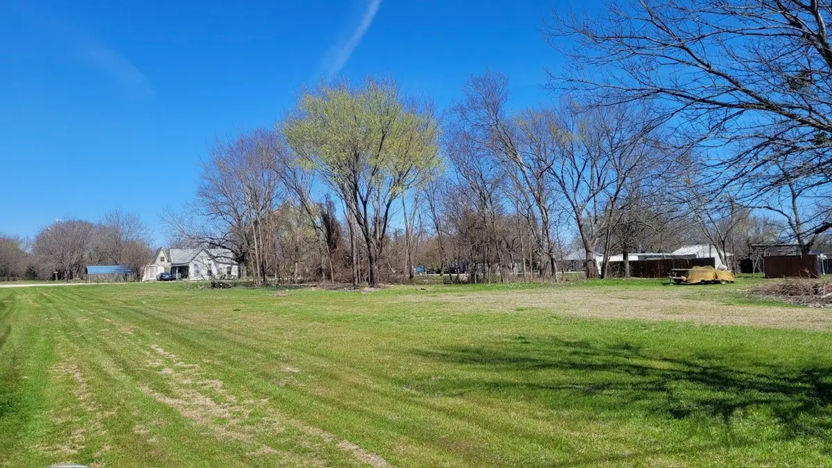 101 E Dalewood Street, Richland, TX 76681 - #1