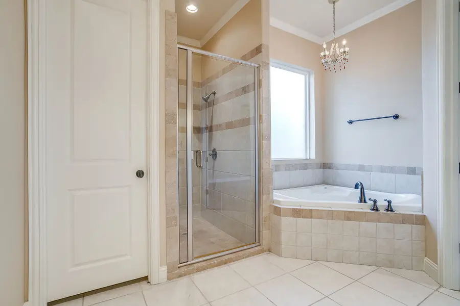 2414 Vineyard Drive, Granbury, TX 76048 - #3