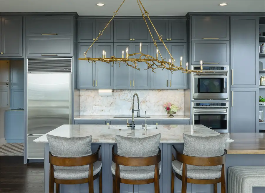 2200 Victory Avenue #2207, Dallas, TX 75219 - #3