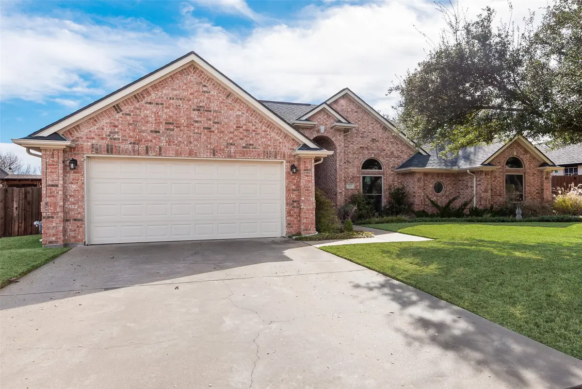 405 Arbor Lawn Drive, Burleson, TX 76028 - Image #1