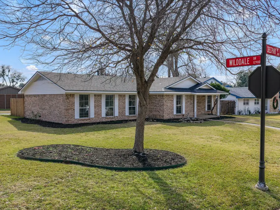 3838 Crestpark Drive, Farmers Branch, TX 75244 - Image #2