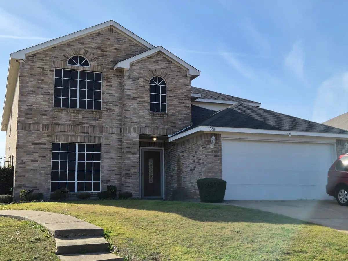 1088 Magnolia Lane, Cedar Hill, TX 75104 - Image #1