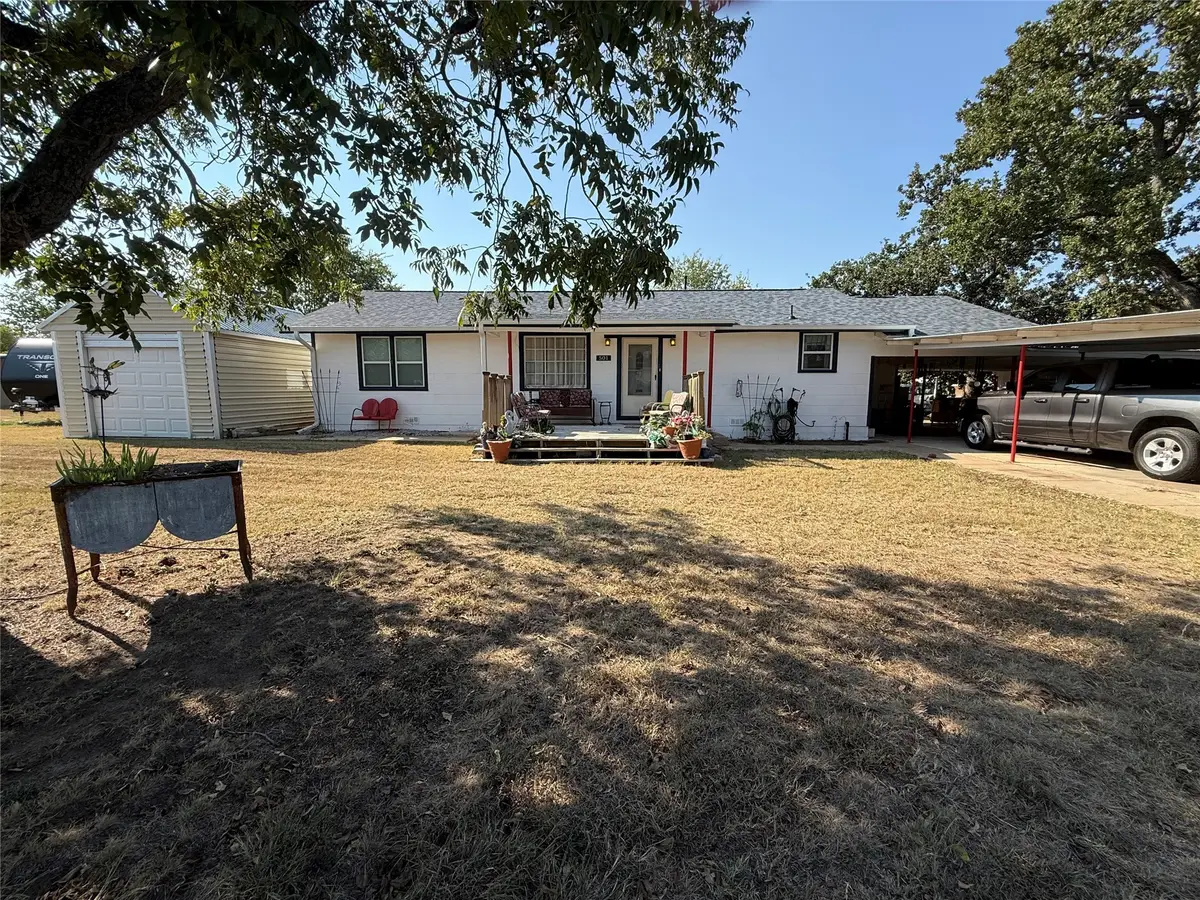 501 E Fitzgerald, Bangs, TX 76823 - #1