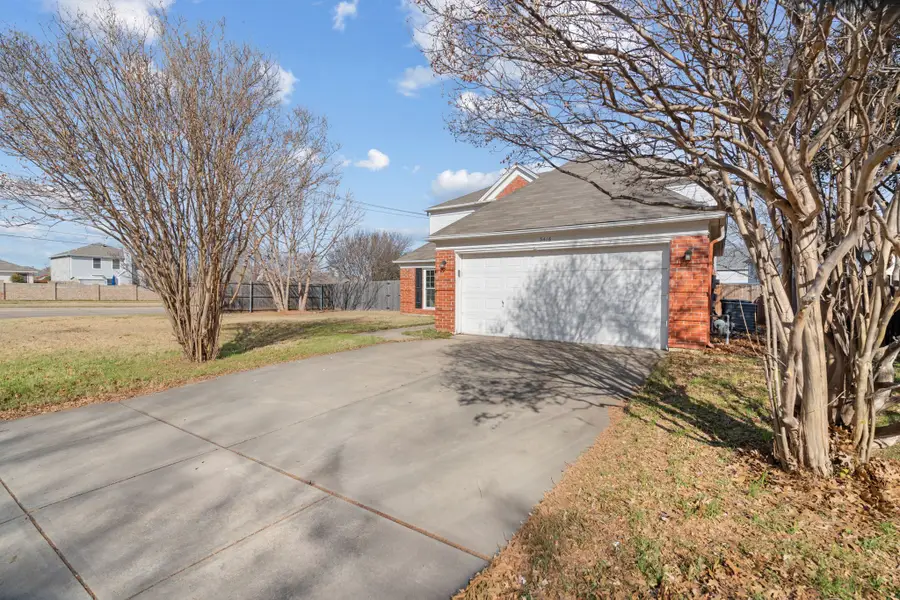 3416 Plantation Lane, Fort Worth, TX 76123 - Image #3