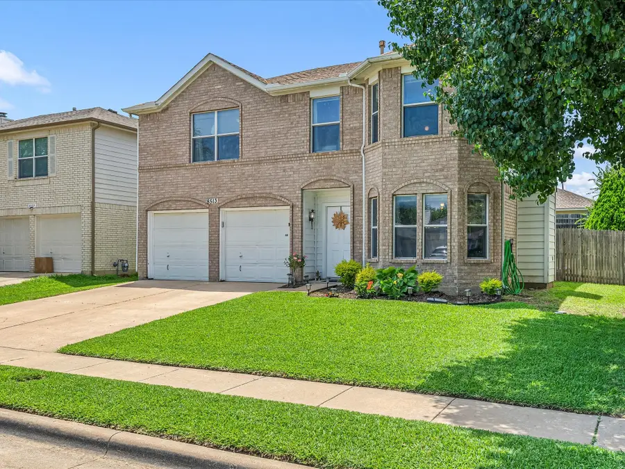 8513 Horse Whisper Lane, Fort Worth, TX 76131 - Image #3