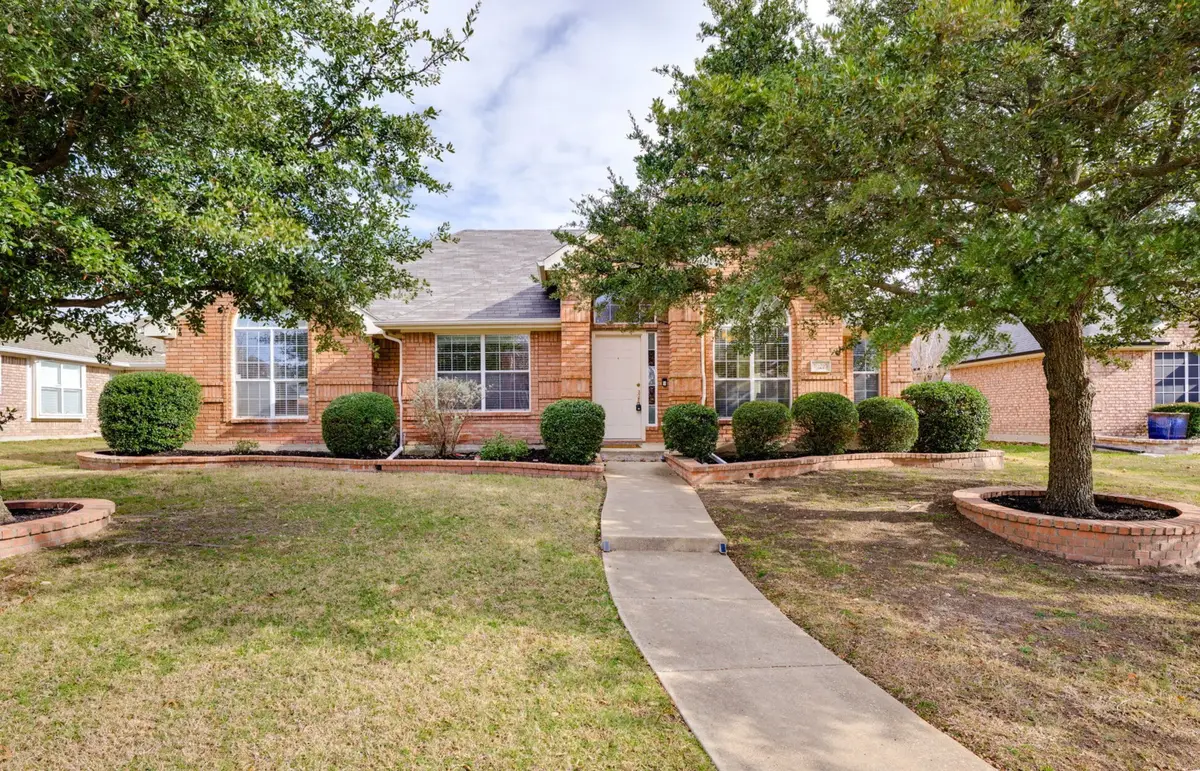 10210 Bent Tree Drive, Rowlett, TX 75089 - Image #1
