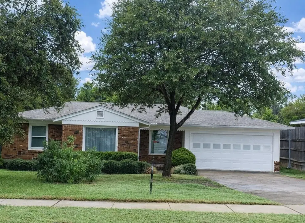 1928 Oakland Boulevard, Fort Worth, TX 76103 - Image #1