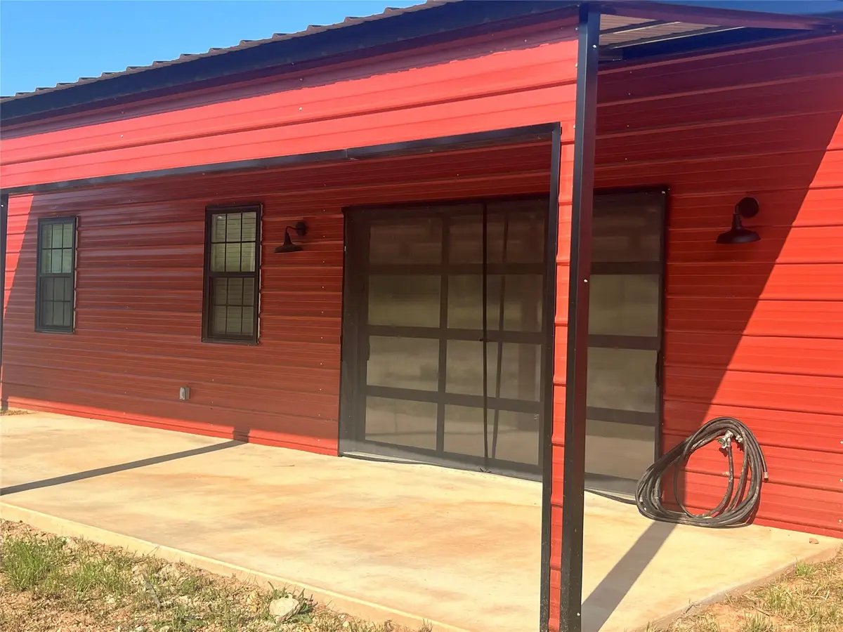 149 Comanche Hills, Comanche, TX 76442 - #1