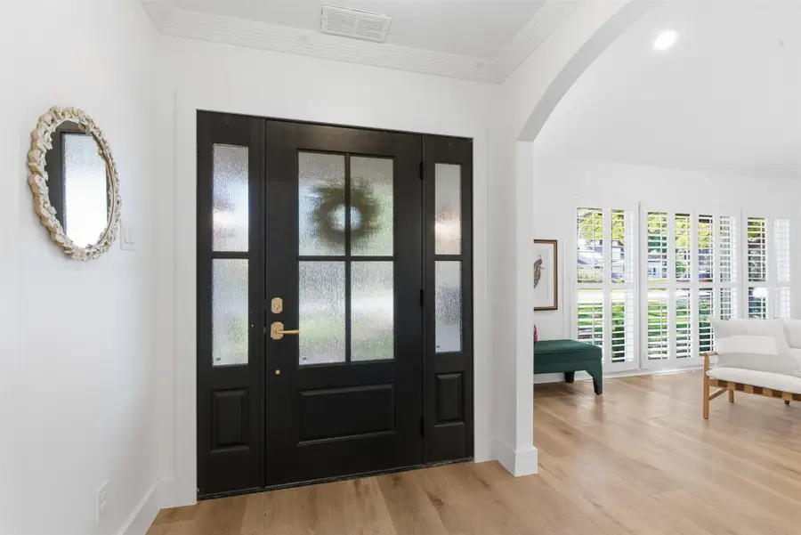 309 Eastwood Avenue, Fort Worth, TX 76107 - Image #2