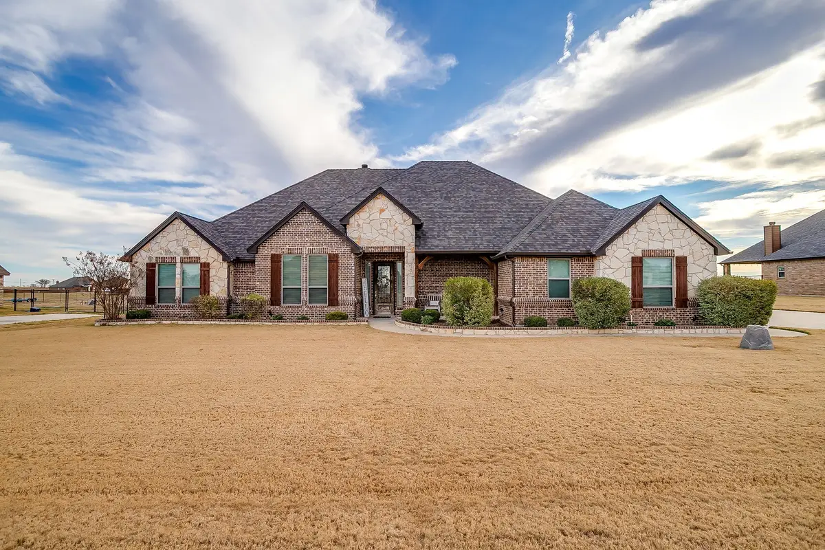 7912 Loma Lane, Godley, TX 76044 - Image #1