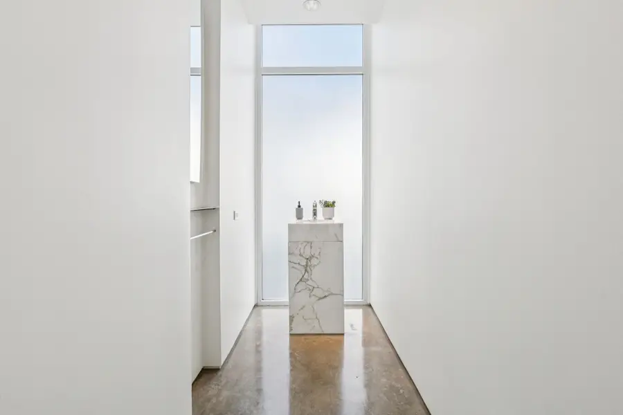 51 Vanguard Way, Dallas, TX 75243 - Image #3