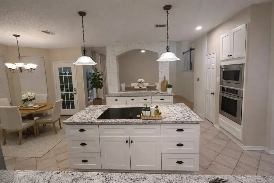 3110 Glenmere Court, Carrollton, TX 75007 - Image #3