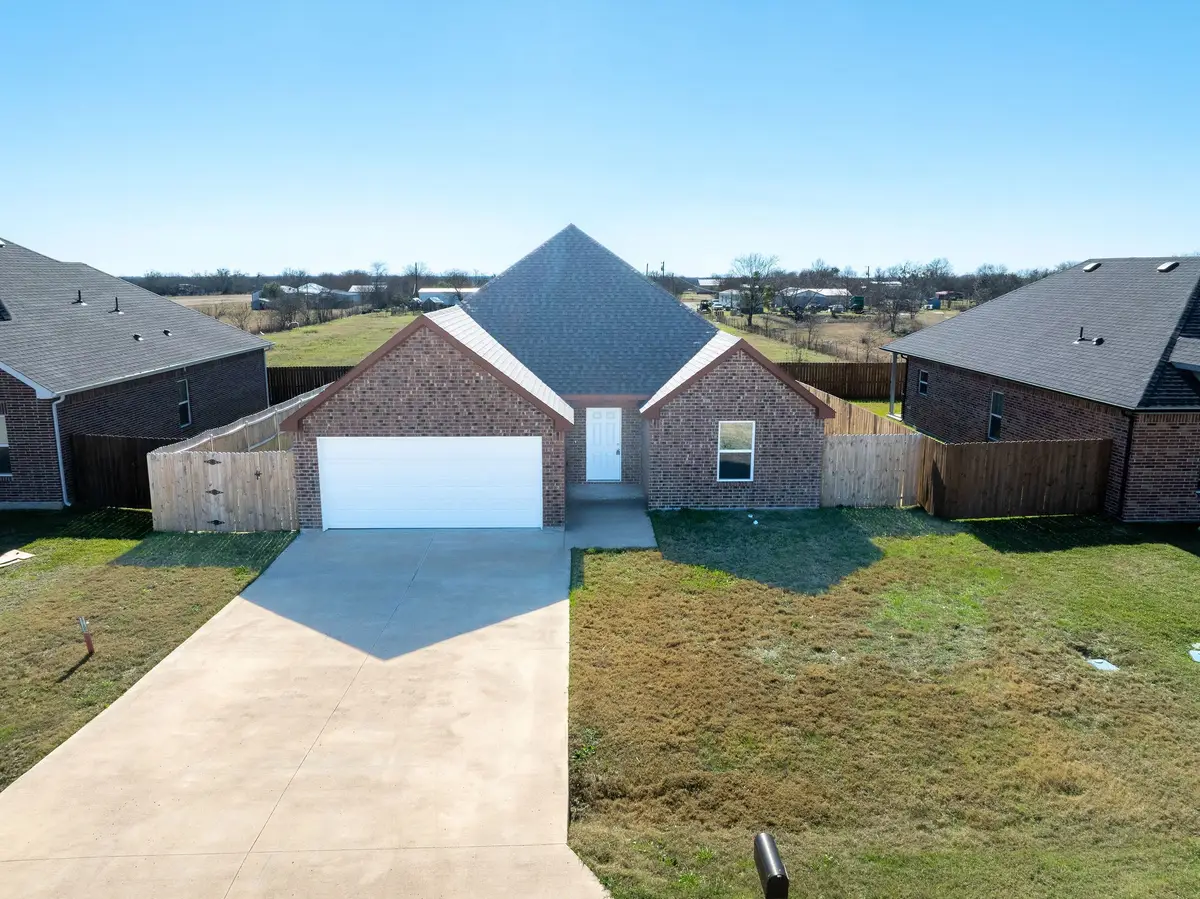 1020 Springview Lane, Mabank, TX 75147 - Image #1
