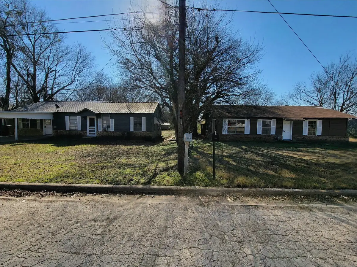 1304/1306 West End Avenue, Clarksville, TX 75426 - #1