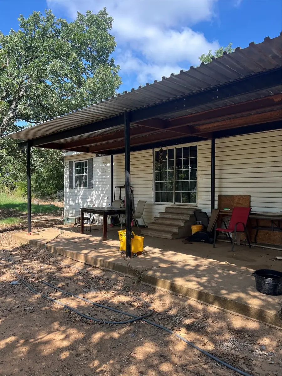 2109 Timber Top Trail, Joshua, TX 76058 - Image #3