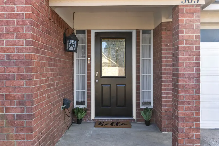 505 Highland Oaks Drive, Greenville, TX 75402 - #3