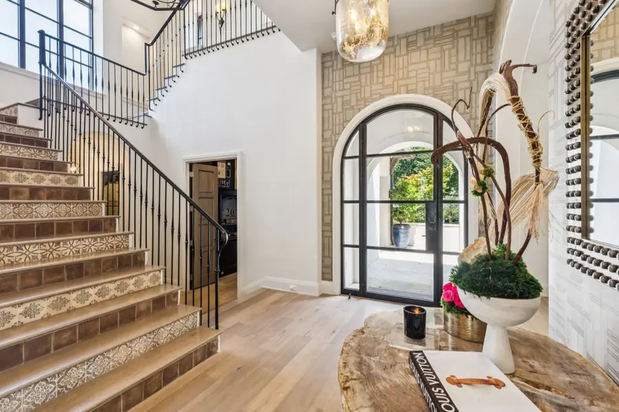 1402 Fountain Grass Court, Westlake, TX 76262 - Image #2