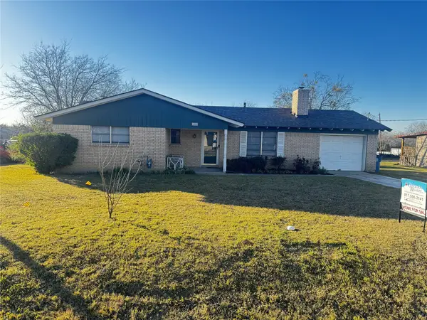 712 S Spears Street, Alvarado, TX 76009