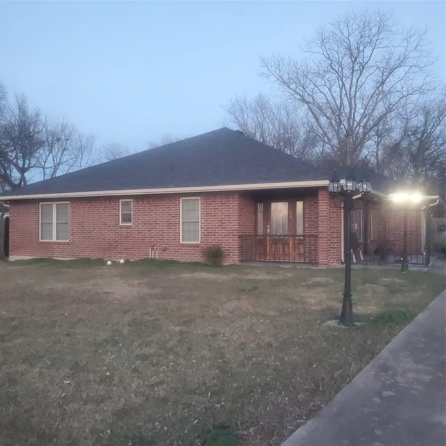2517 Utilis Street, Greenville, TX 75401 - #3