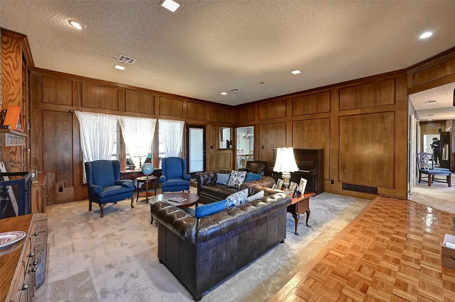 2300 Woodsong Trail, Arlington, TX 76016 - Image #2