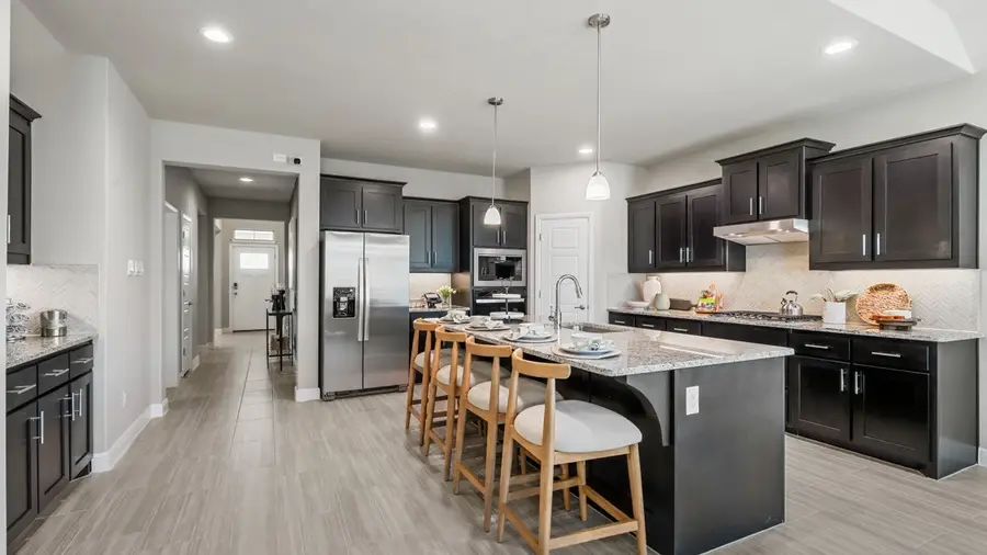 11213 Treehouse Trail, Justin, TX 76247 - Image #2