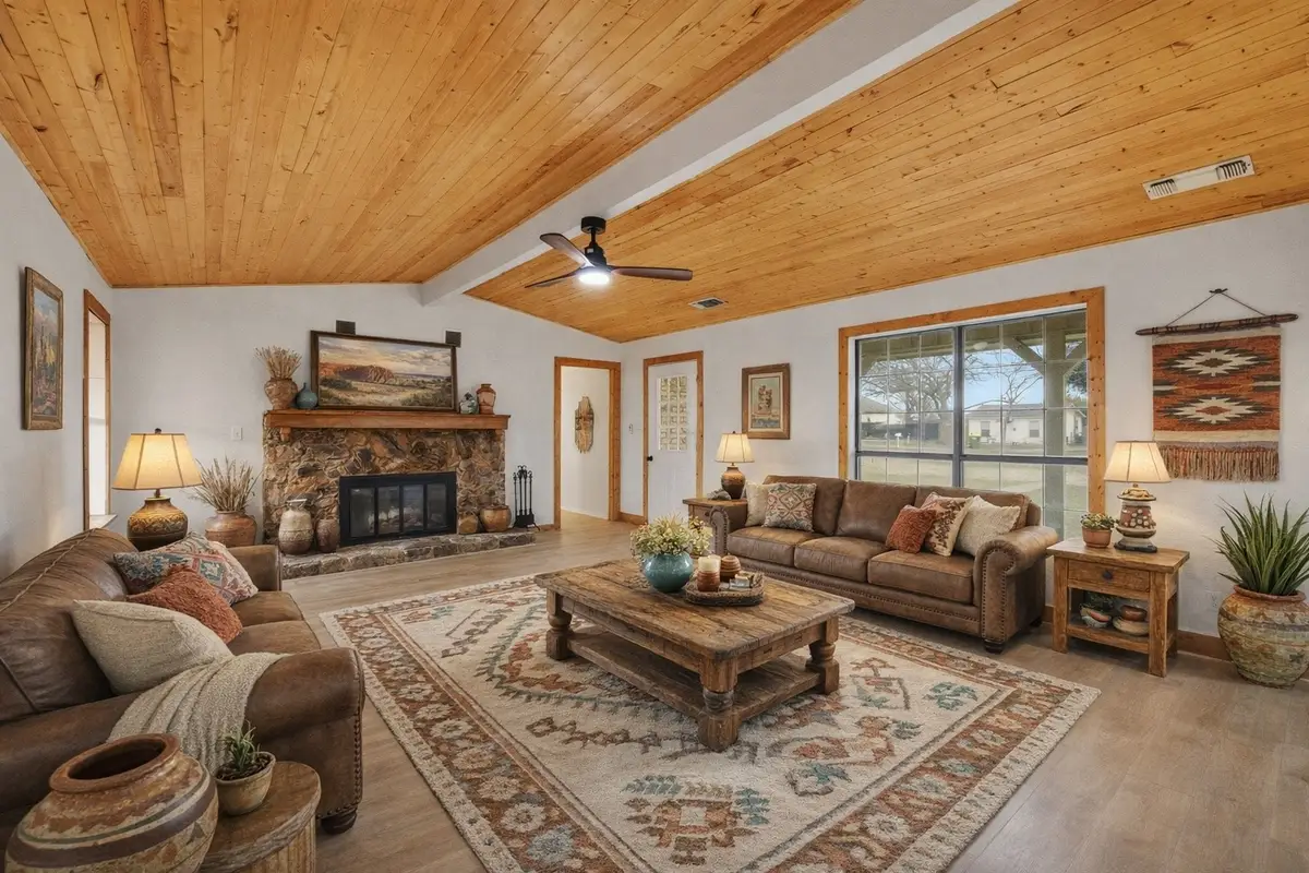 514 Dallas Street, Italy, TX 76651 - #1