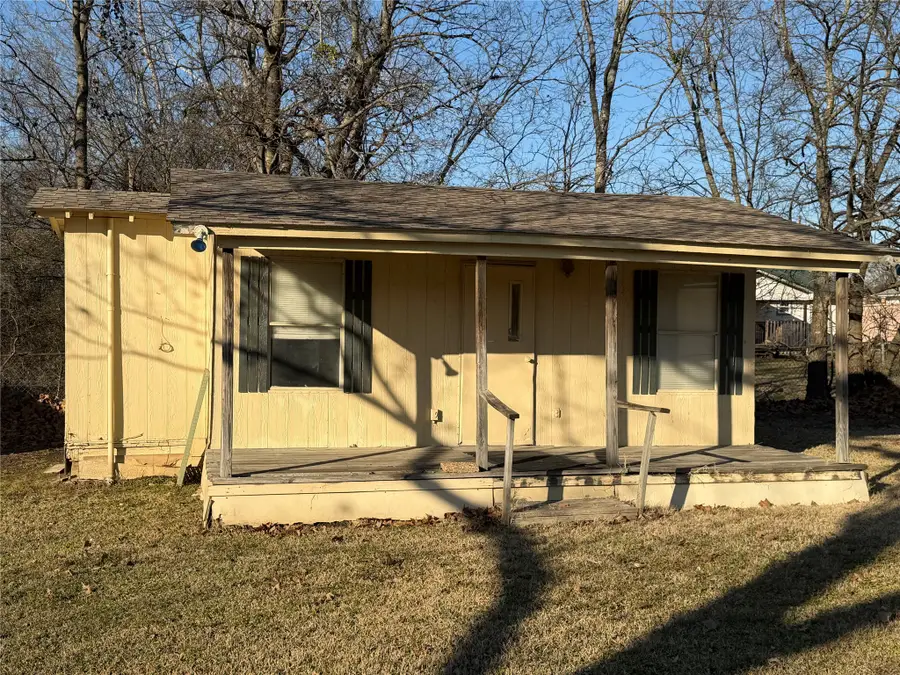 234 Texas Street, Wills Point, TX 75169 - #3