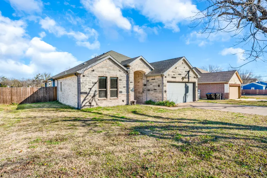 3820 Mcdougal Street, Greenville, TX 75401 - #2