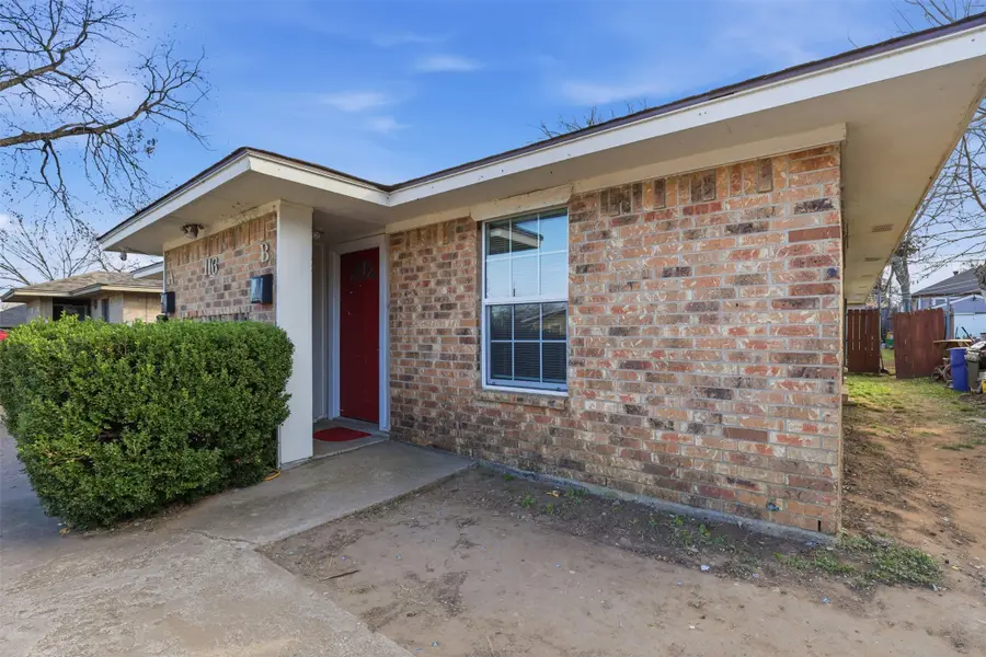 116 Maple Street #A, Arlington, TX 76011 - Image #2