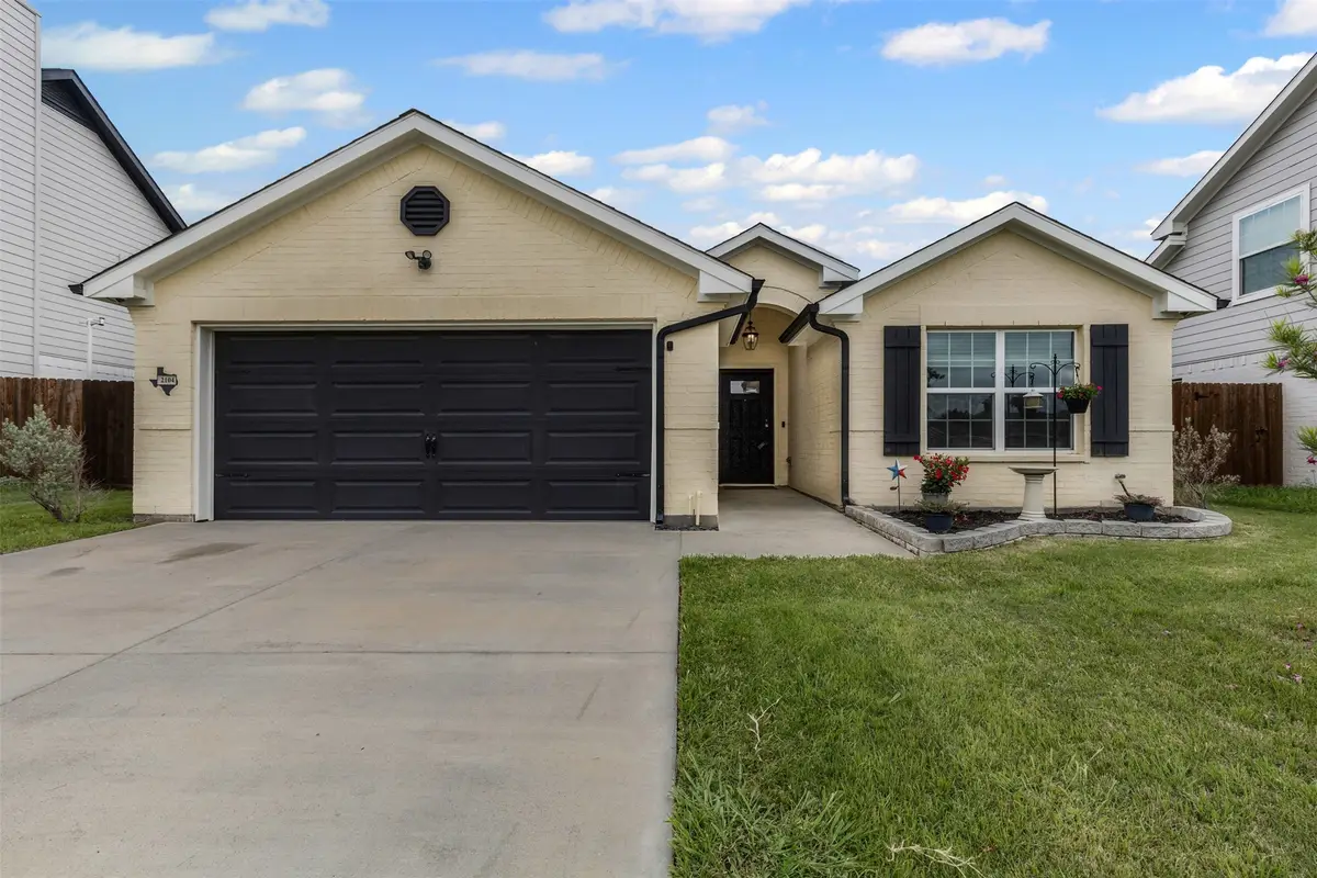 2104 Shane Avenue, Fort Worth, TX 76134 - #1