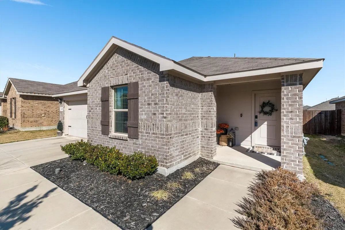 16436 Porterfield Lane, Justin, TX 76247 - Image #1