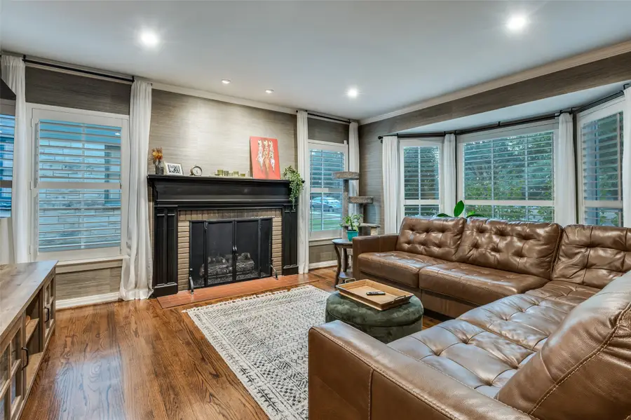 2318 Barberry Drive, Dallas, TX 75211 - Image #3